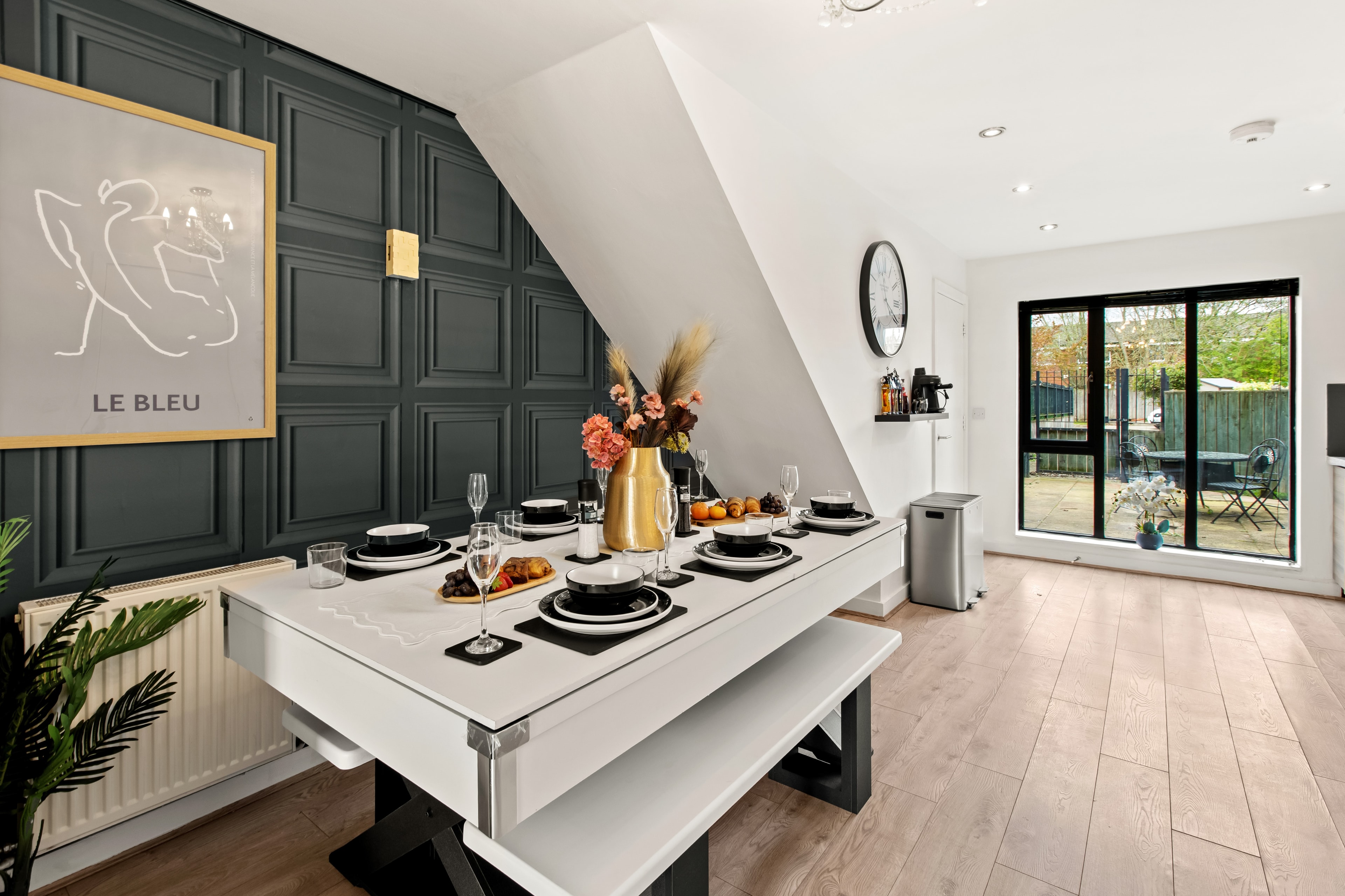 Dining room 2